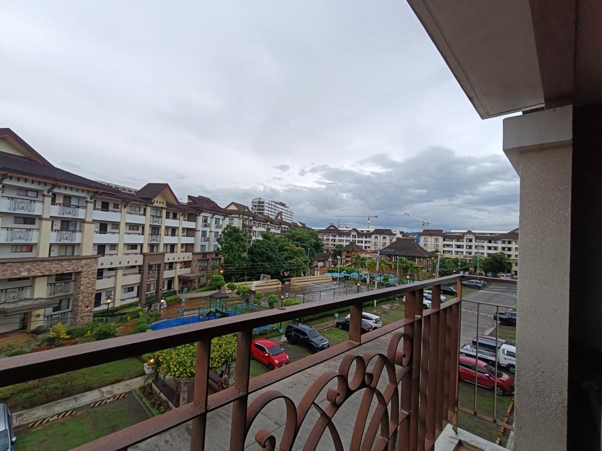 1Bedroom One Oasis Condo Fullyfurnished Davao ภายนอก รูปภาพ